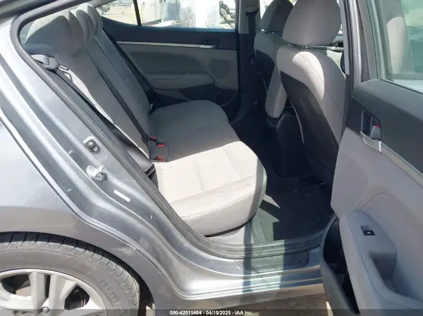 KMHD84LF5KU752284 2019 HYUNDAI ELANTRA - Image 8