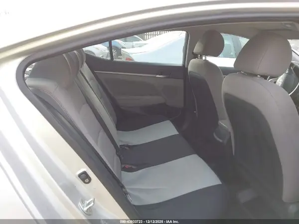 KMHD84LF5KU754214 2019 HYUNDAI ELANTRA - Image 8