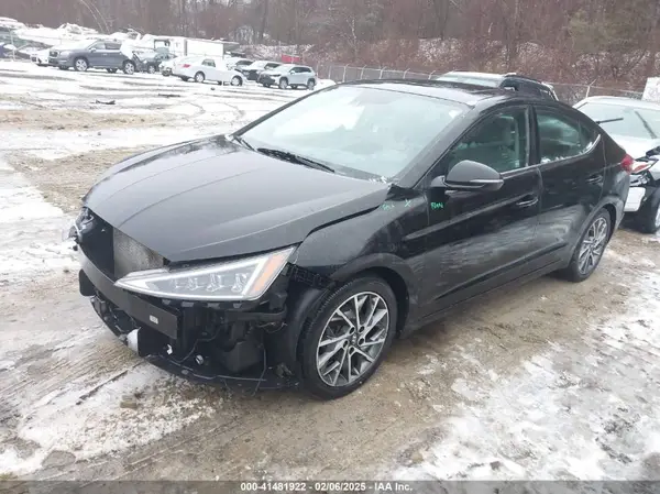 KMHD84LF5KU761132 2019 HYUNDAI ELANTRA - Image 2