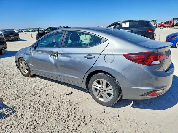 KMHD84LF5KU781431 2019 HYUNDAI ELANTRA - Image 2