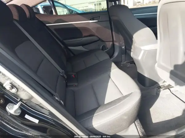 KMHD84LF5KU782613 2019 HYUNDAI ELANTRA - Image 8