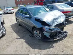 KMHD84LF5KU784569 2019 HYUNDAI ELANTRA