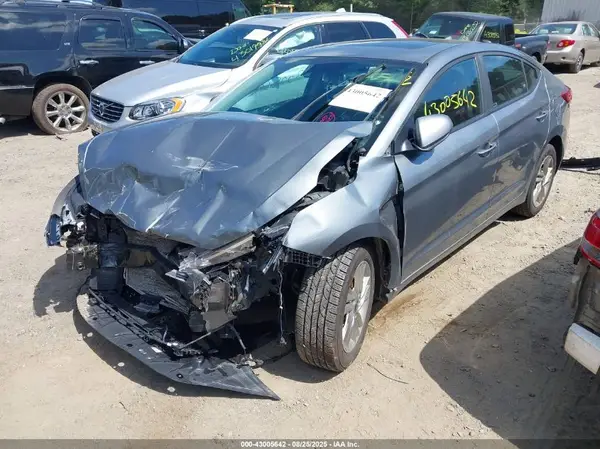 KMHD84LF5KU784569 2019 HYUNDAI ELANTRA - Image 2
