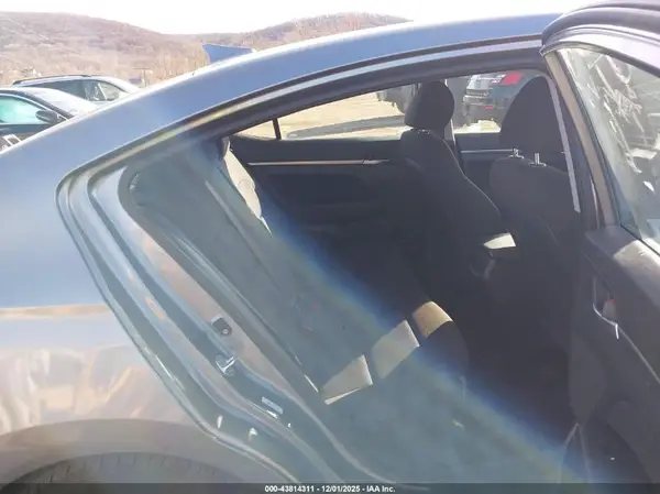 KMHD84LF5KU793594 2019 HYUNDAI ELANTRA - Image 8