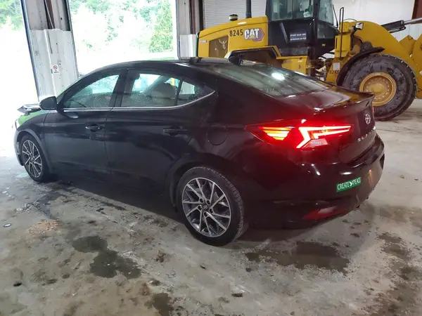 KMHD84LF5KU817912 2019 HYUNDAI ELANTRA - Image 2