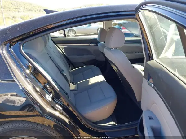 KMHD84LF5KU864230 2019 HYUNDAI ELANTRA - Image 8