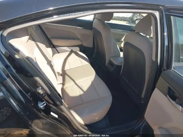KMHD84LF5KU875521 2019 HYUNDAI ELANTRA - Image 8