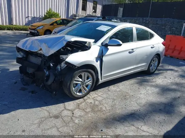KMHD84LF5KU886244 2019 HYUNDAI ELANTRA - Image 2