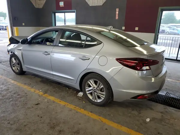 KMHD84LF5LU013269 2020 HYUNDAI ELANTRA - Image 2