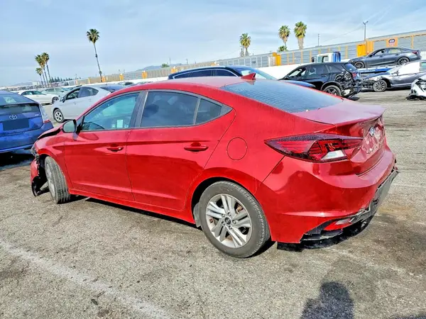 KMHD84LF5LU021808 2020 HYUNDAI ELANTRA - Image 2