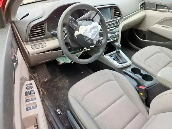 KMHD84LF5LU021954 2020 HYUNDAI ELANTRA - Image 8