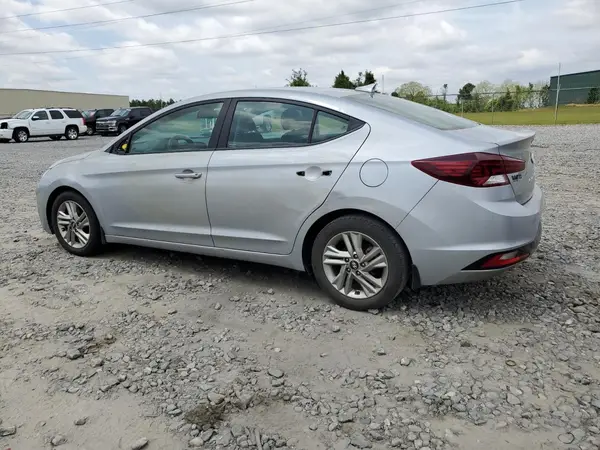 KMHD84LF5LU024451 2020 HYUNDAI ELANTRA - Image 2