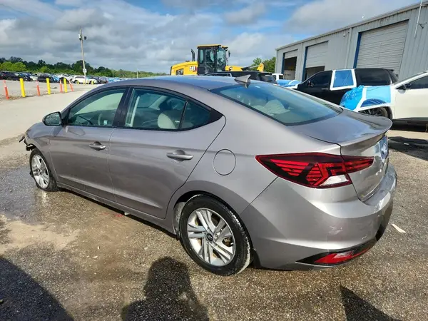 KMHD84LF5LU026510 2020 HYUNDAI ELANTRA - Image 2