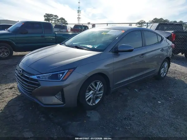 KMHD84LF5LU072080 2020 HYUNDAI ELANTRA - Image 2