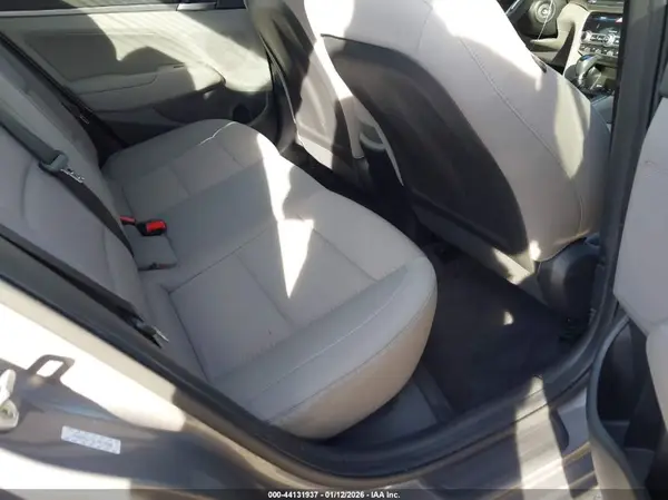 KMHD84LF5LU072080 2020 HYUNDAI ELANTRA - Image 8