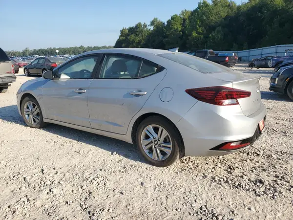 KMHD84LF5LU079496 2020 HYUNDAI ELANTRA - Image 2