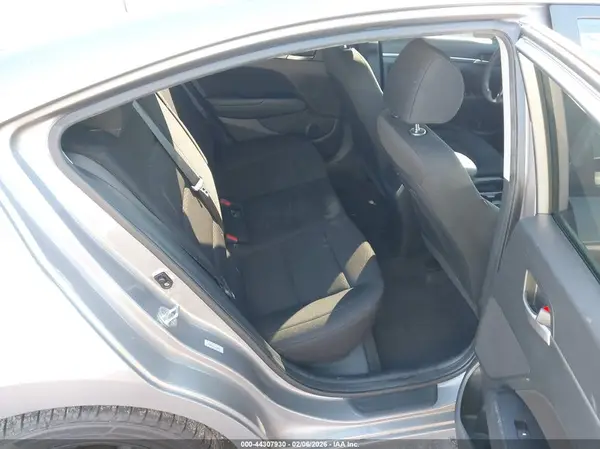 KMHD84LF5LU105224 2020 HYUNDAI ELANTRA - Image 8
