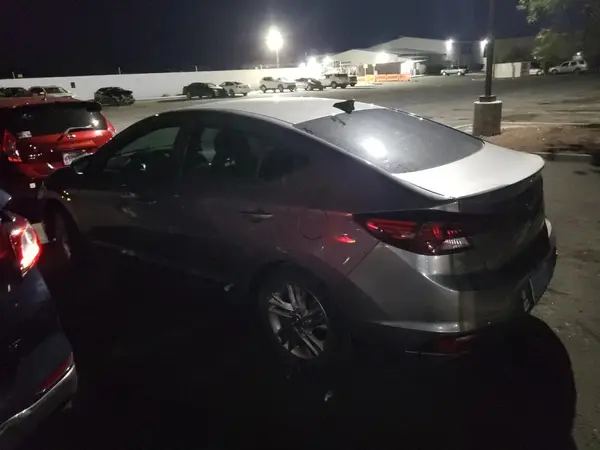 KMHD84LF5LU105787 2020 HYUNDAI ELANTRA - Image 2