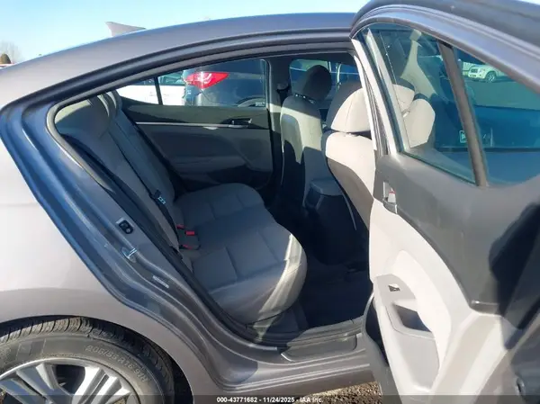 KMHD84LF5LU896161 2020 HYUNDAI ELANTRA - Image 8