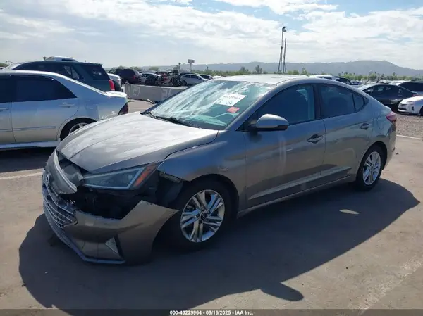 KMHD84LF5LU908549 2020 HYUNDAI ELANTRA - Image 2