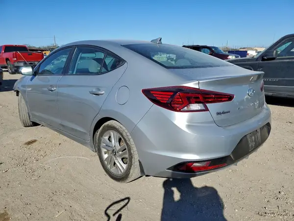 KMHD84LF5LU928025 2020 HYUNDAI ELANTRA - Image 2