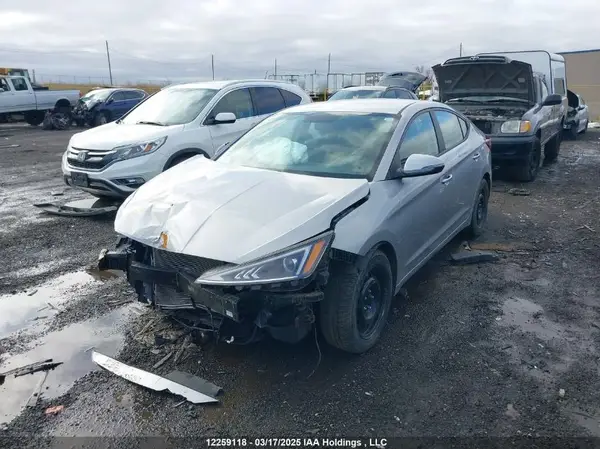 KMHD84LF5LU928882 2020 HYUNDAI ELANTRA - Image 2
