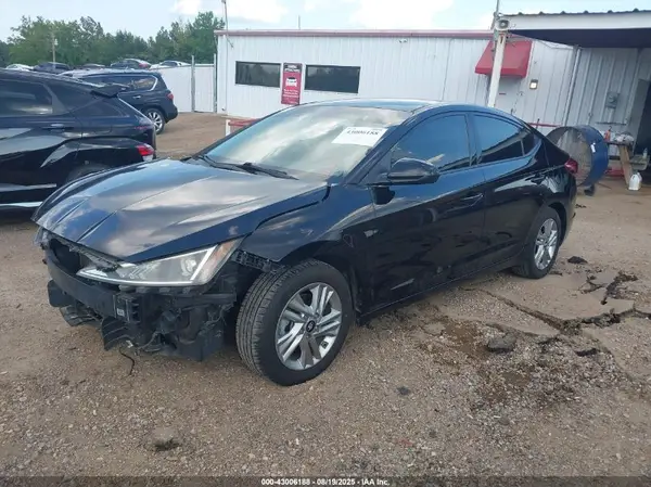 KMHD84LF5LU946430 2020 HYUNDAI ELANTRA - Image 2