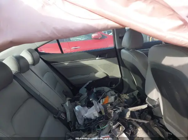 KMHD84LF5LU950459 2020 HYUNDAI ELANTRA - Image 8
