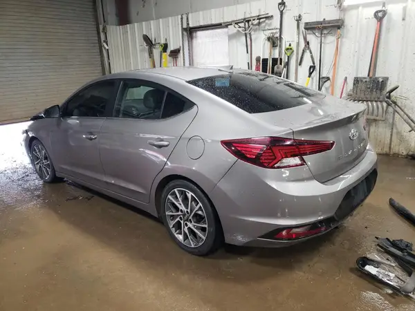KMHD84LF5LU983297 2020 HYUNDAI ELANTRA - Image 2