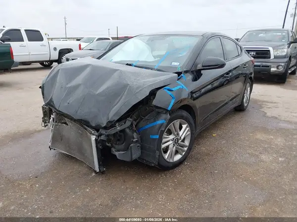 KMHD84LF5LU987866 2020 HYUNDAI ELANTRA - Image 2