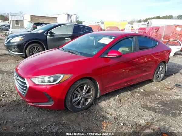 KMHD84LF6HU064755 2017 HYUNDAI ELANTRA - Image 2
