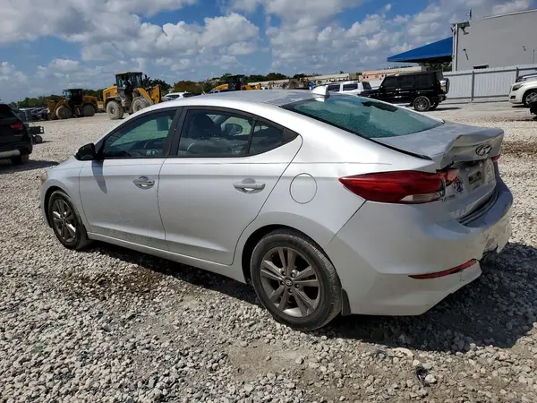KMHD84LF6HU068028 2017 HYUNDAI ELANTRA - Image 2