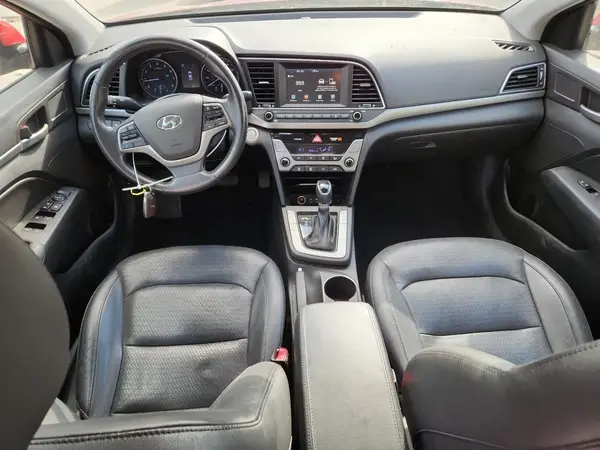 KMHD84LF6HU070264 2017 HYUNDAI ELANTRA - Image 8