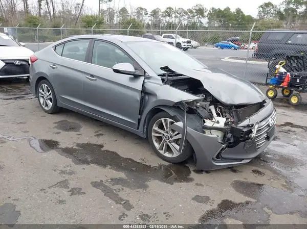 KMHD84LF6HU104932 2017 HYUNDAI ELANTRA - Image 1
