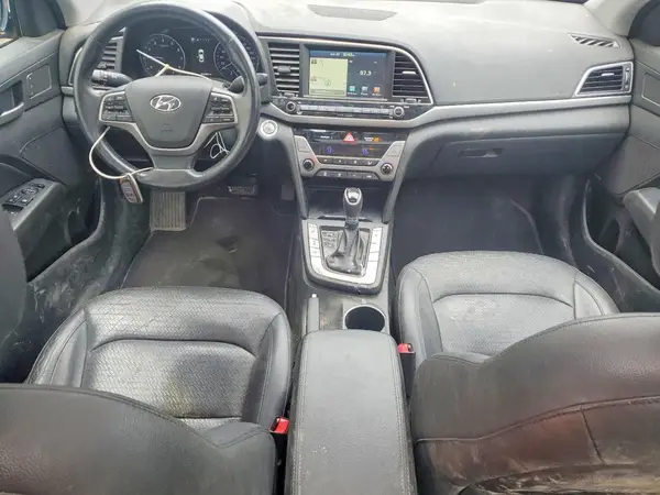 KMHD84LF6HU111055 2017 HYUNDAI ELANTRA - Image 8