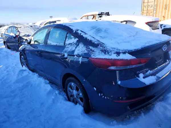 KMHD84LF6HU137624 2017 HYUNDAI ELANTRA - Image 2