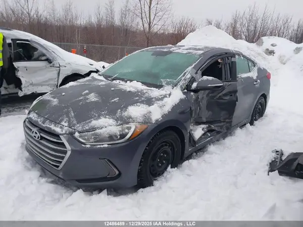 KMHD84LF6HU140832 2017 HYUNDAI ELANTRA - Image 2
