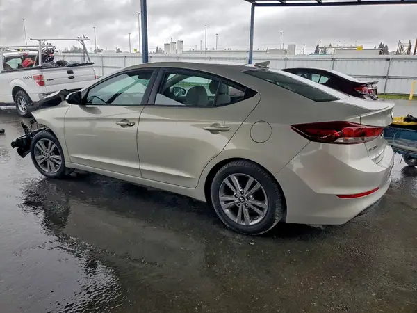 KMHD84LF6HU141284 2017 HYUNDAI ELANTRA - Image 2
