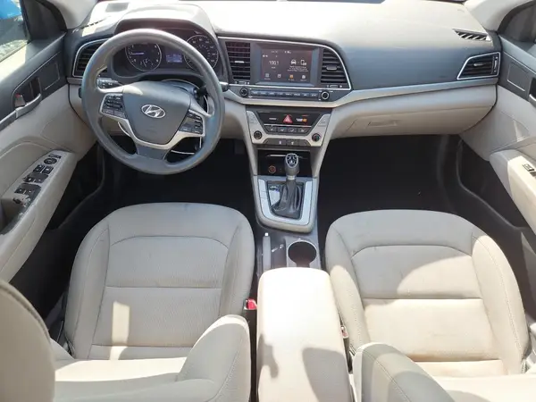 KMHD84LF6HU143083 2017 HYUNDAI ELANTRA - Image 8