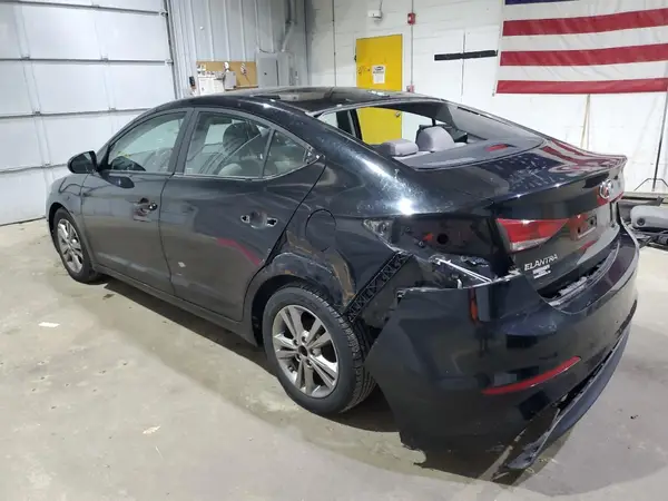 KMHD84LF6HU156139 2017 HYUNDAI ELANTRA - Image 2