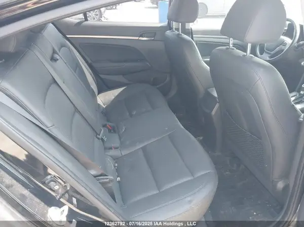 KMHD84LF6HU158411 2017 HYUNDAI ELANTRA - Image 8