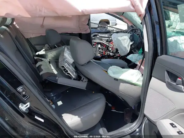 KMHD84LF6HU160174 2017 HYUNDAI ELANTRA - Image 8