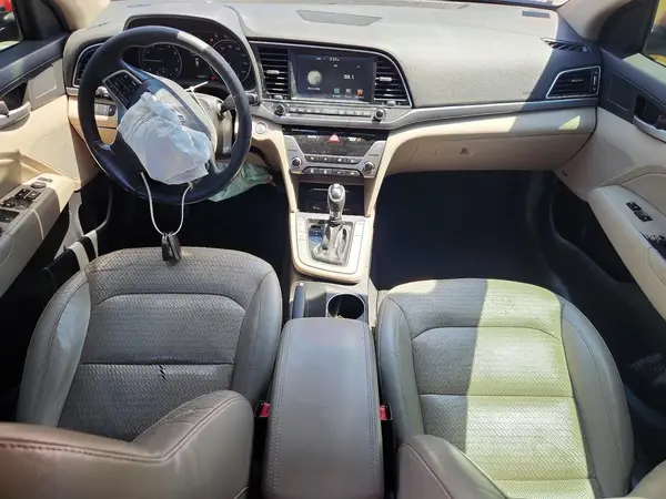 KMHD84LF6HU160868 2017 HYUNDAI ELANTRA - Image 8