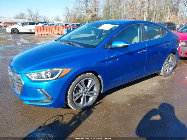 KMHD84LF6HU162832 2017 HYUNDAI ELANTRA - Image 2