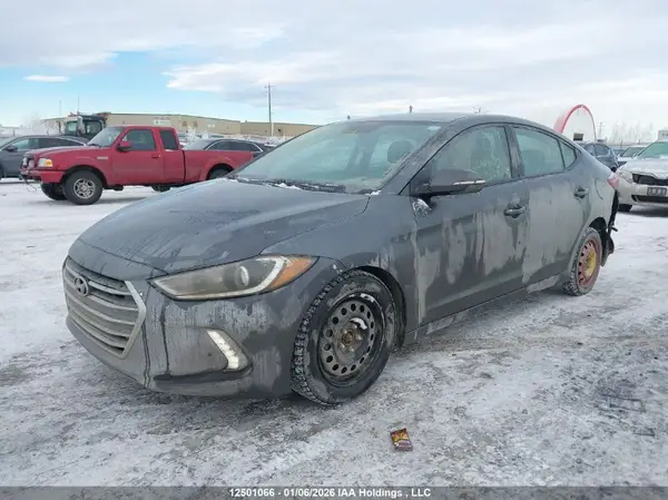 KMHD84LF6HU167223 2017 HYUNDAI ELANTRA - Image 2
