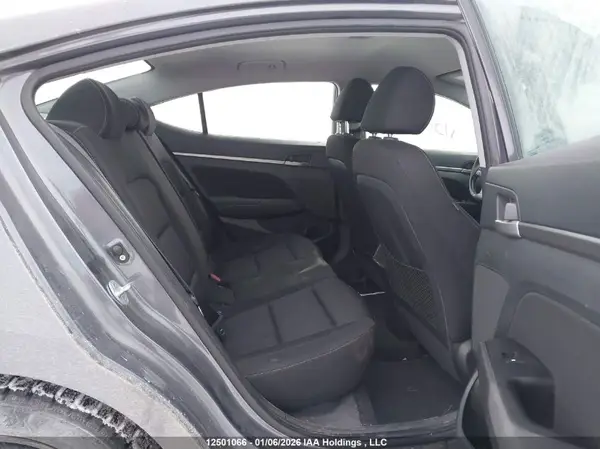KMHD84LF6HU167223 2017 HYUNDAI ELANTRA - Image 8