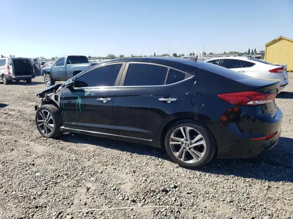 KMHD84LF6HU174611 2017 HYUNDAI ELANTRA - Image 2