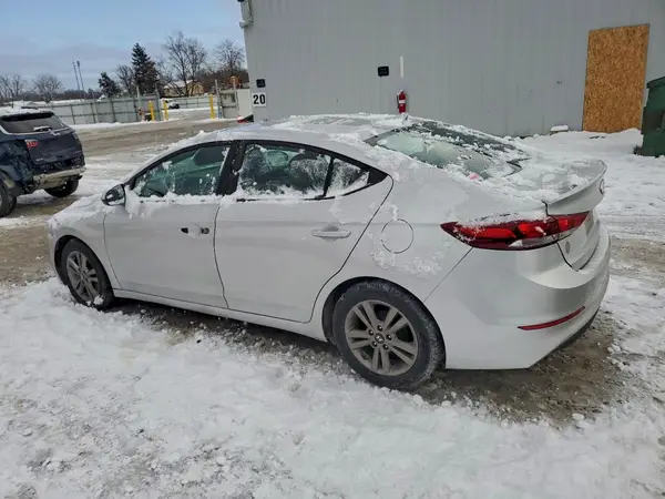 KMHD84LF6HU186015 2017 HYUNDAI ELANTRA - Image 2