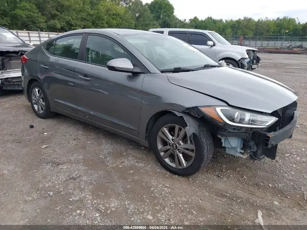 KMHD84LF6HU192901 2017 HYUNDAI ELANTRA - Image 1