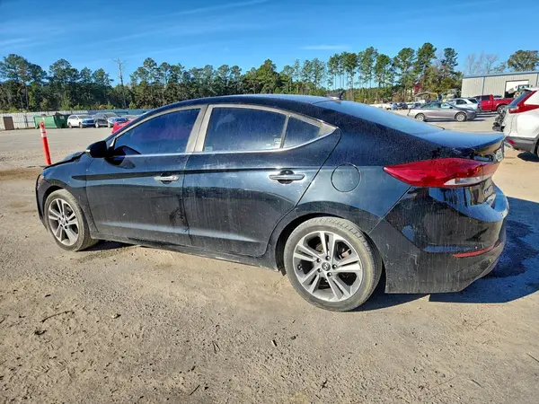 KMHD84LF6HU206067 2017 HYUNDAI ELANTRA - Image 2